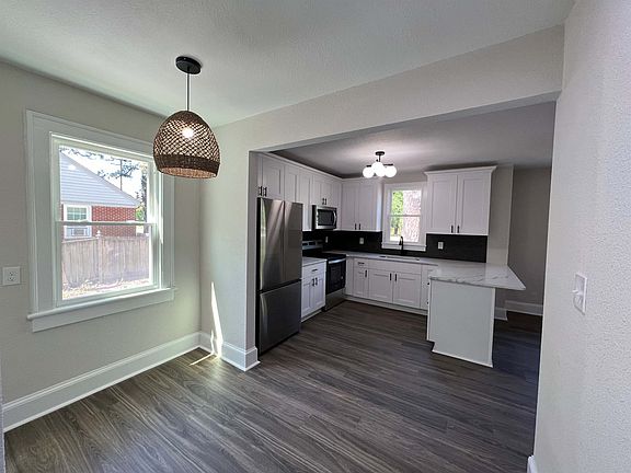 4th image of 4613 High St W
