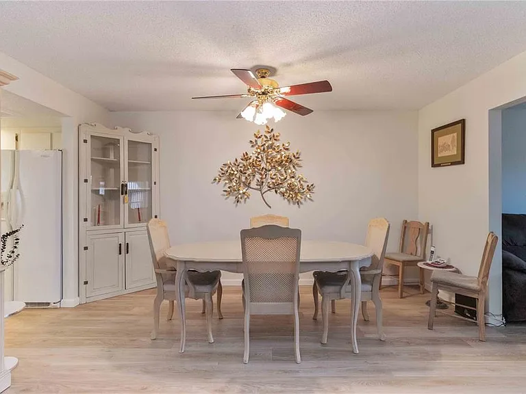 6215 Green View Cir #74 — Photo 11