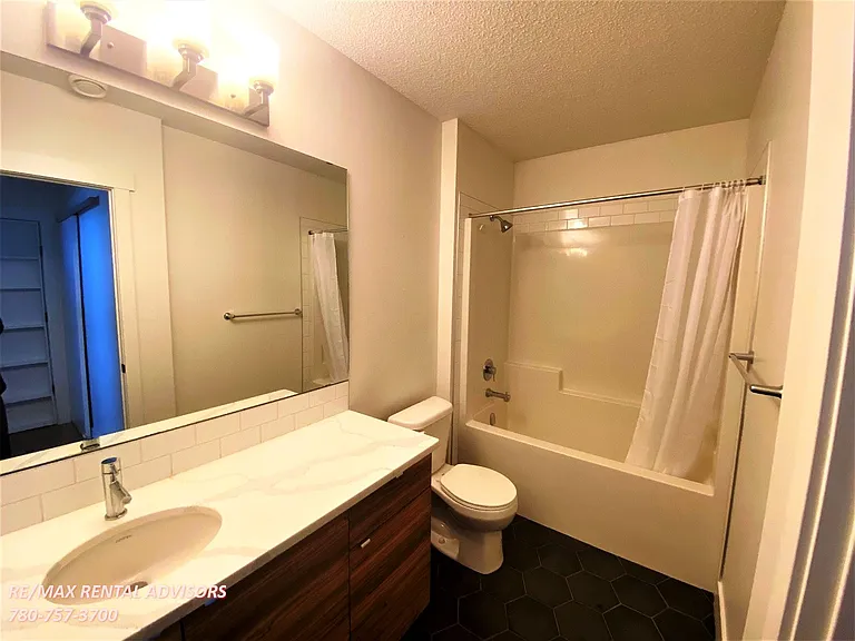 446 Allard Blvd SW #72 — Photo 10