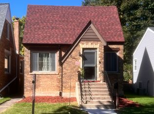 (Undisclosed Address), Brookfield, IL 60513