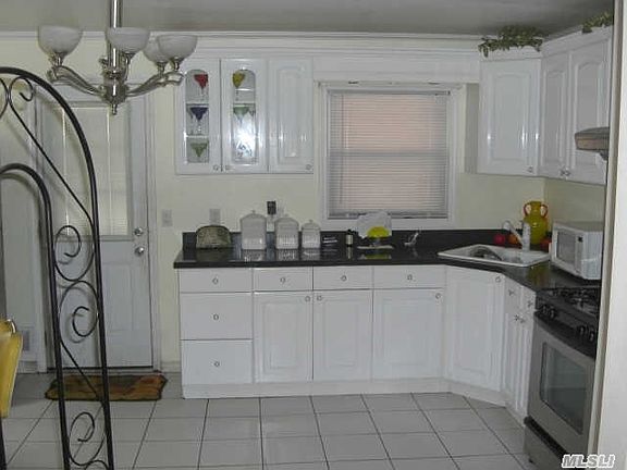 2nd image of 116 Russell Ave