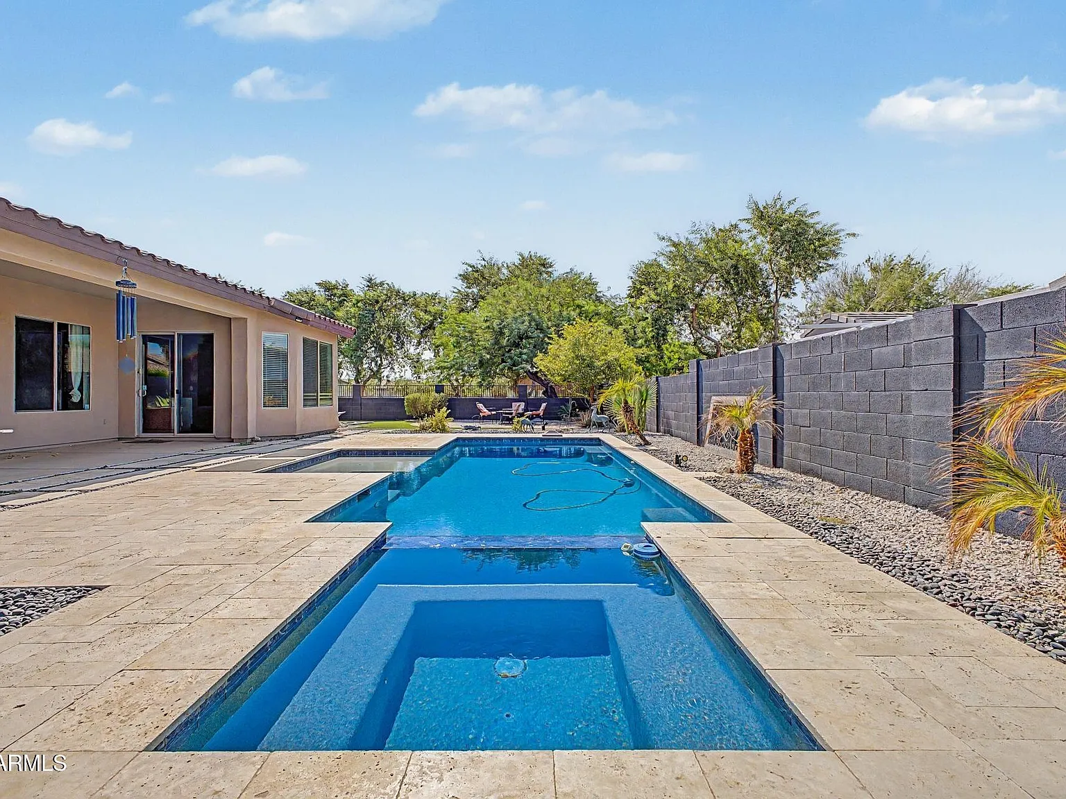 3 bed, 2.0 bath, 2259 sqft, $3,400 — Photo 4
