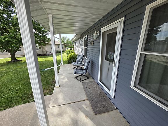 2nd image of 563 Pine Meadow Dr