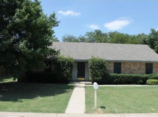 514 Dorothy Ln, Justin, TX 76247