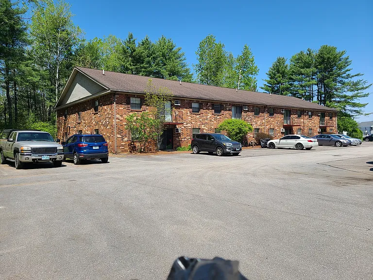 Timber Lake Apartments — Photo 6