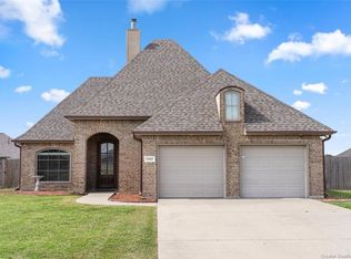 5565 W Gabriel Ln, Iowa, LA 70647