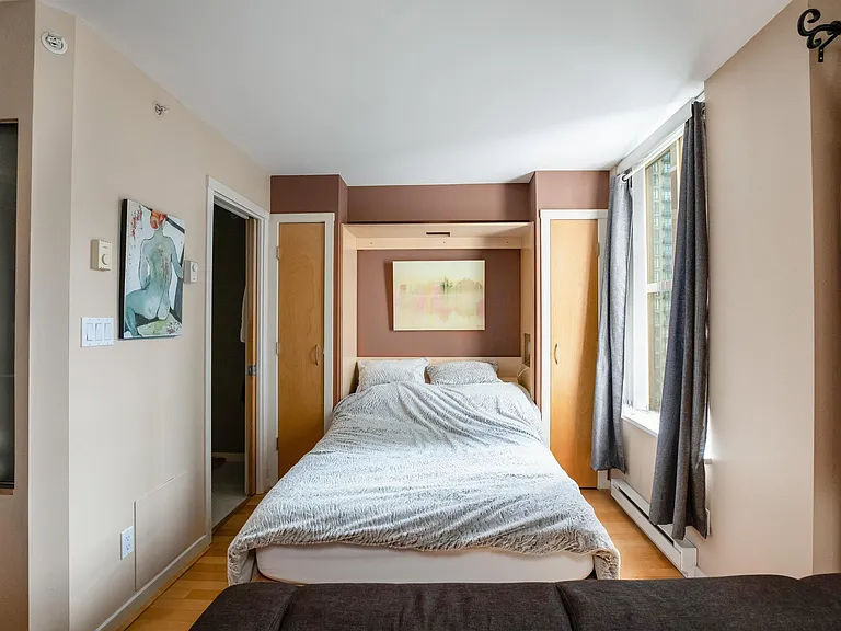 989 Richards St #708 — Photo 18