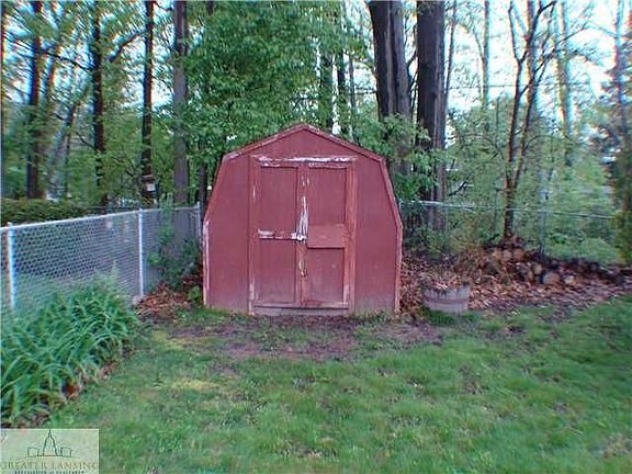 4th image of 2210 Wellesley Dr