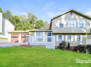 6601 Meadowlark Dr, Riverdale, GA 30296