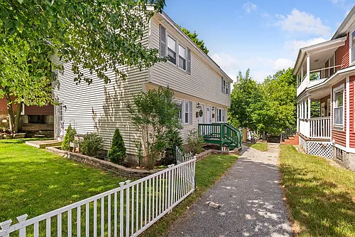 842 Beech St Photo 1