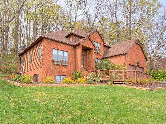 4th image of 115 Primrose Dr