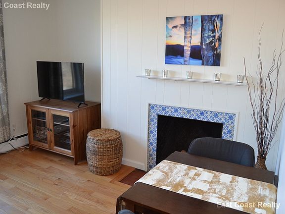 5th image of 1057 Beacon St #01C