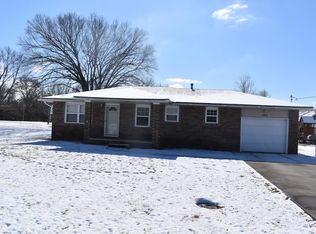 505 W Center Rd, Frontenac, KS 66763