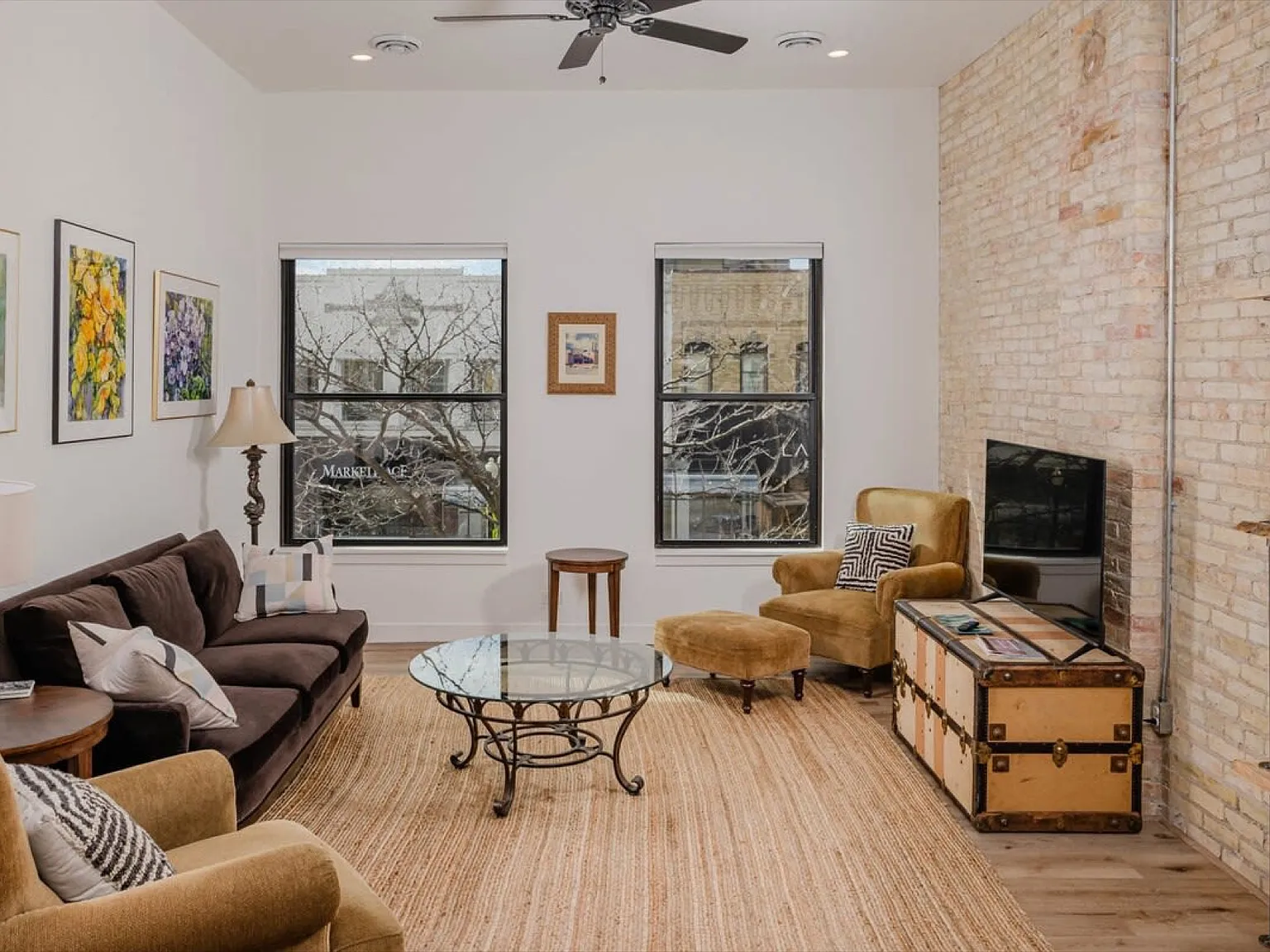 1 bed, 700 sqft, $2,850 — Photo 1