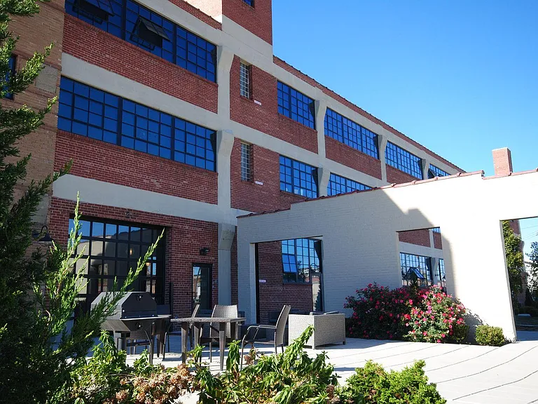 Laclede Lofts — Photo 26