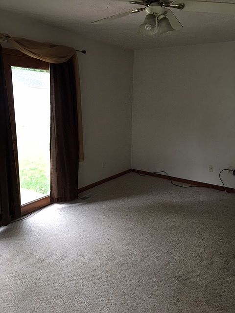 1st image of 462 N Rocky River Dr