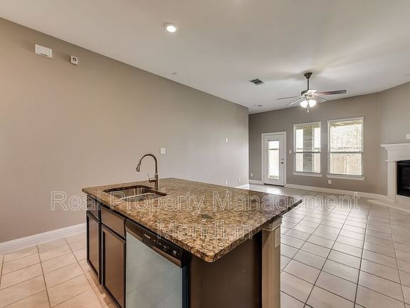 5th image of 4005 Tunstall Dr
