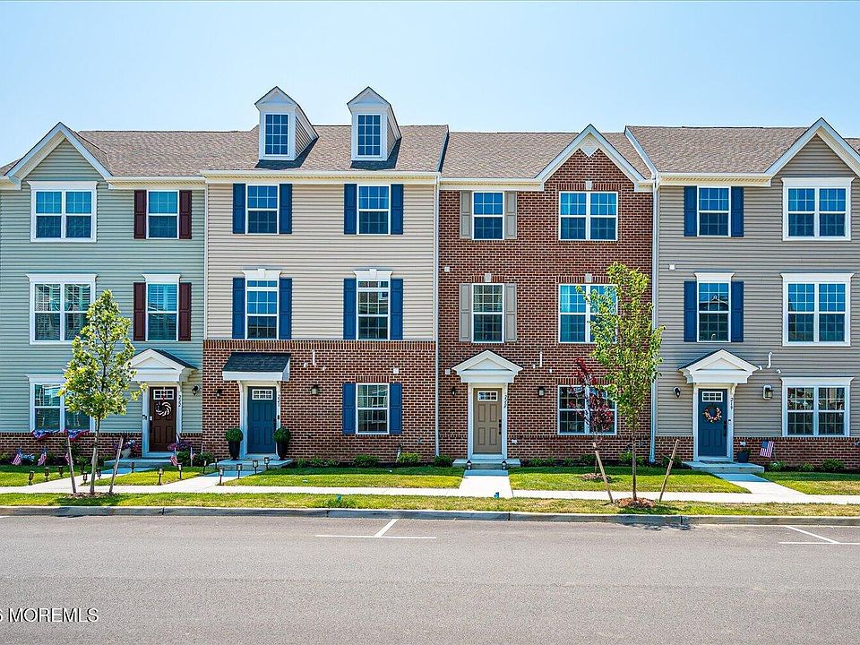 1st image of 220 Anchor Way #3820