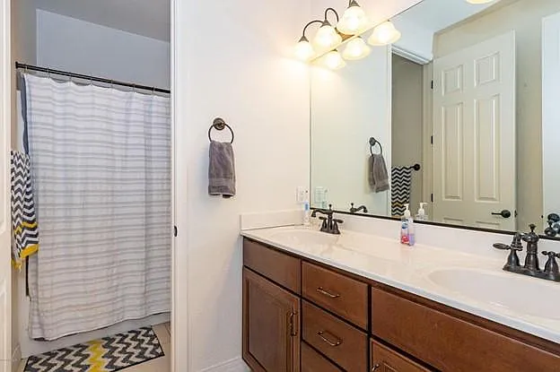 2928 S Camel Dr — Photo 14