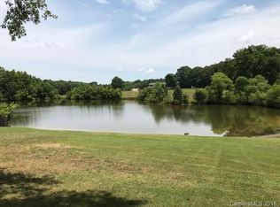 10310 Country Ln, Charlotte, NC 28214