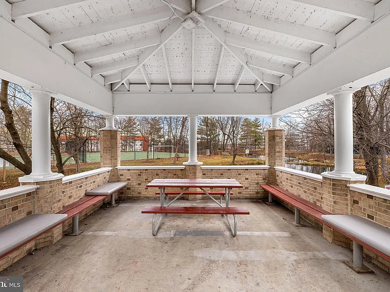 8370 Greensboro Dr #216 — Photo 63