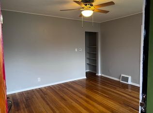 630 NW 54th St #2, Seattle, WA 98107