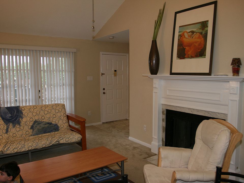 2nd image of 8055 Cambridge St APT 6