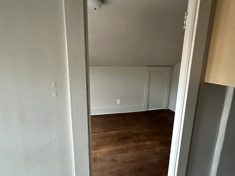 504 Nancy St #3 — Photo 4