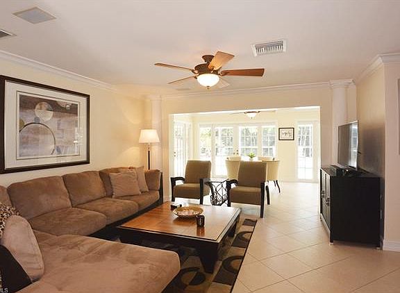 5th image of 1800 Alamanda Dr