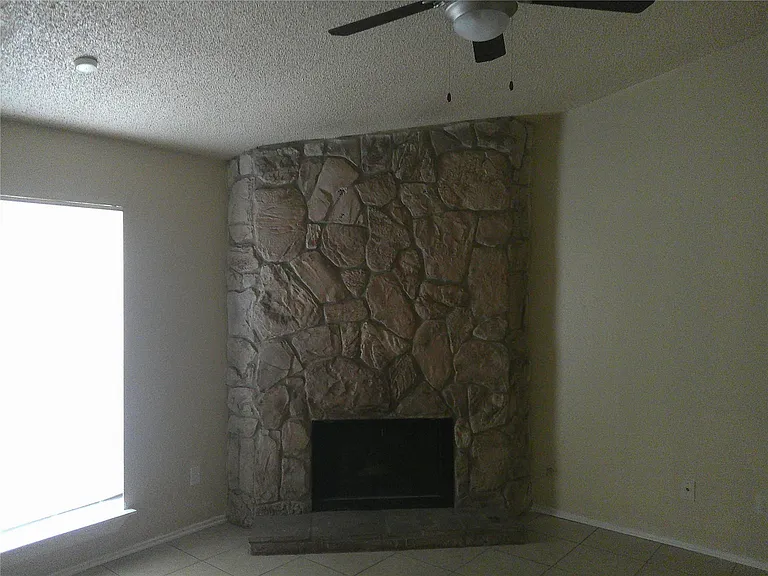 5771 Easthampton Dr #B — Photo 11