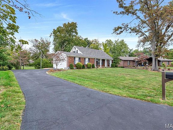 4th image of 11673 Rossmoor Ln
