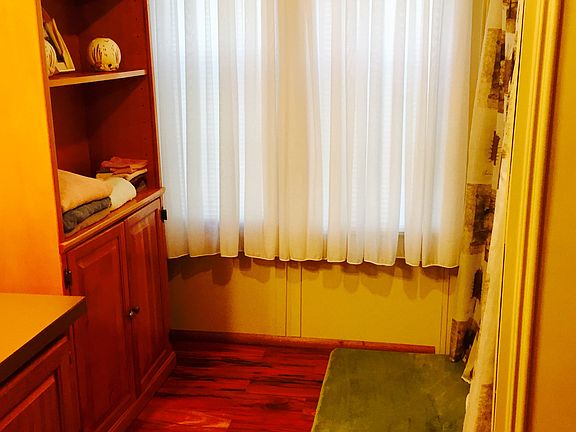 Large Master Bathroom 