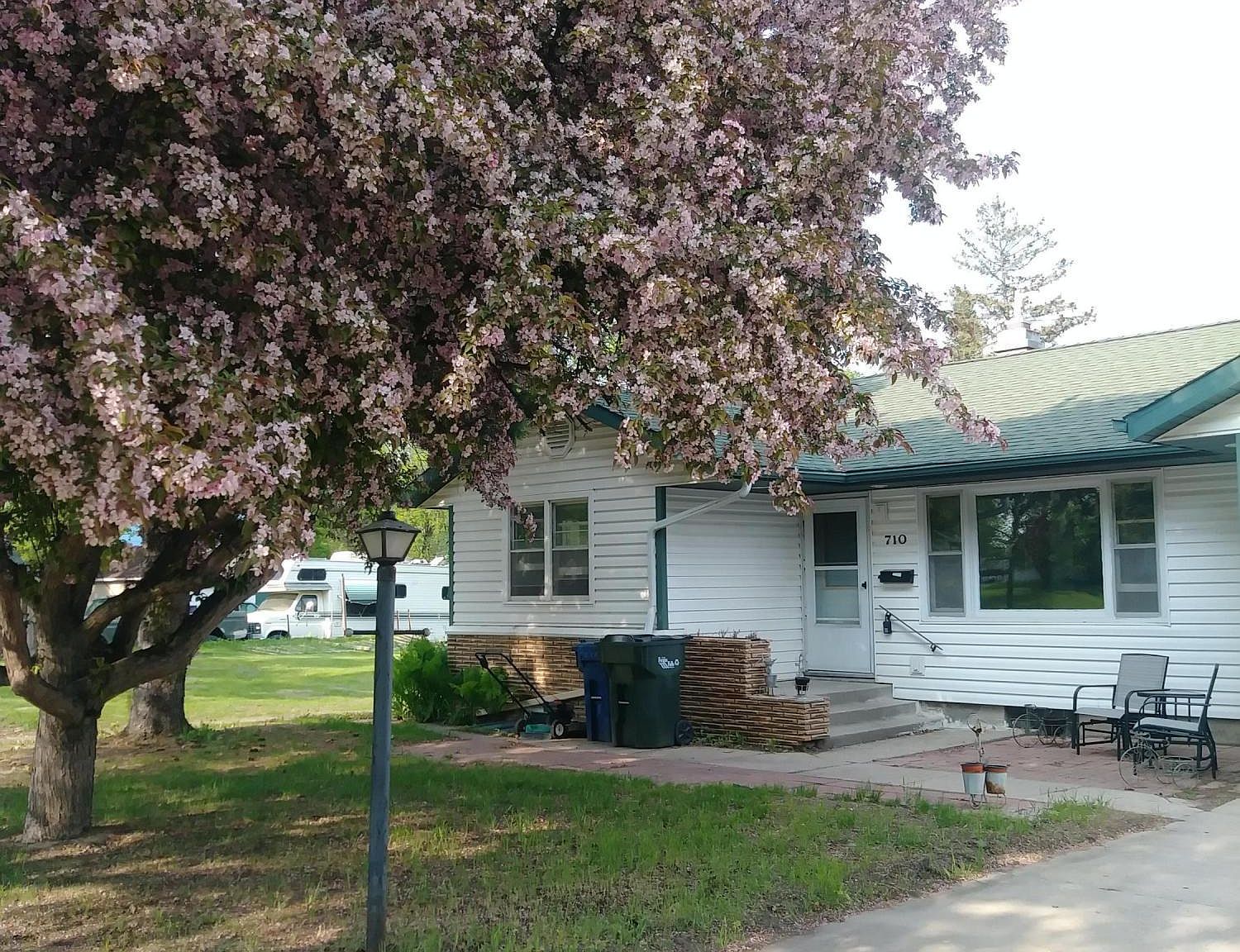 710 Springen Ave, Fergus Falls, MN 56537 Zillow