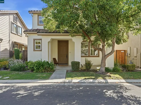 10848 Iris Bloom Dr, Stockton, CA 95209