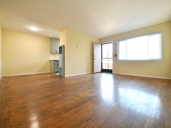 2nd image of 1721 4th Ave APT 4