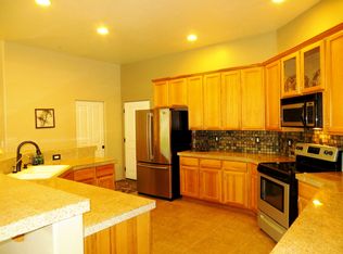 1022 S Garfield Ave, Vail, AZ 85641