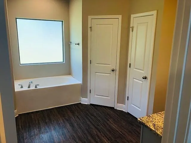 7355 School House Ln — Photo 6