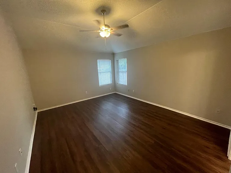 3625 Cheyenne St — Photo 16