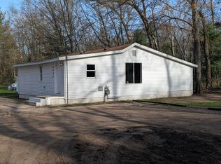 2032 S Mill Iron Rd, Muskegon, MI 49442