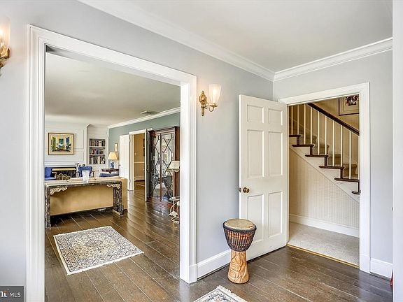 3rd image of 8021 Herb Farm Dr