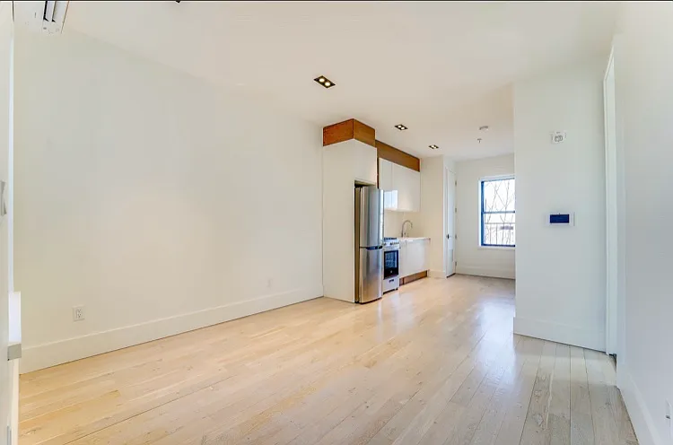 1 bed, $2,500 — Photo 3