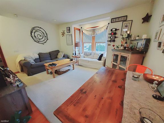 3rd image of 23 Oak St APT 1
