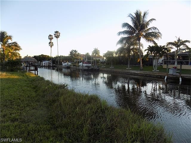 1st image of 5242 Tamiami Ct