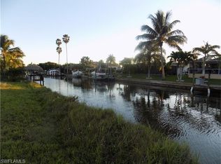 5242 Tamiami Ct, Cape Coral, FL 33904