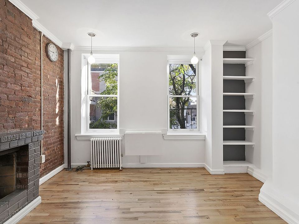 1st image of 138 W 10th St APT 4RE