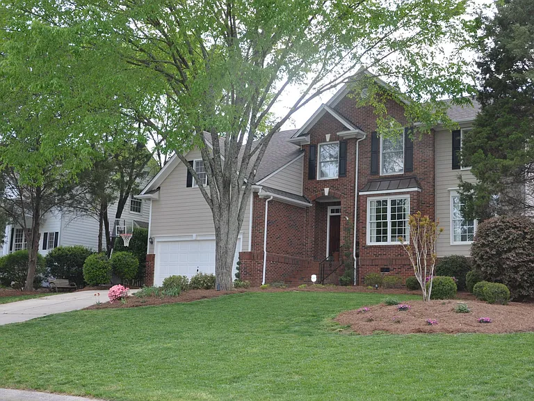 3500 High Hamptons Dr — Photo 1