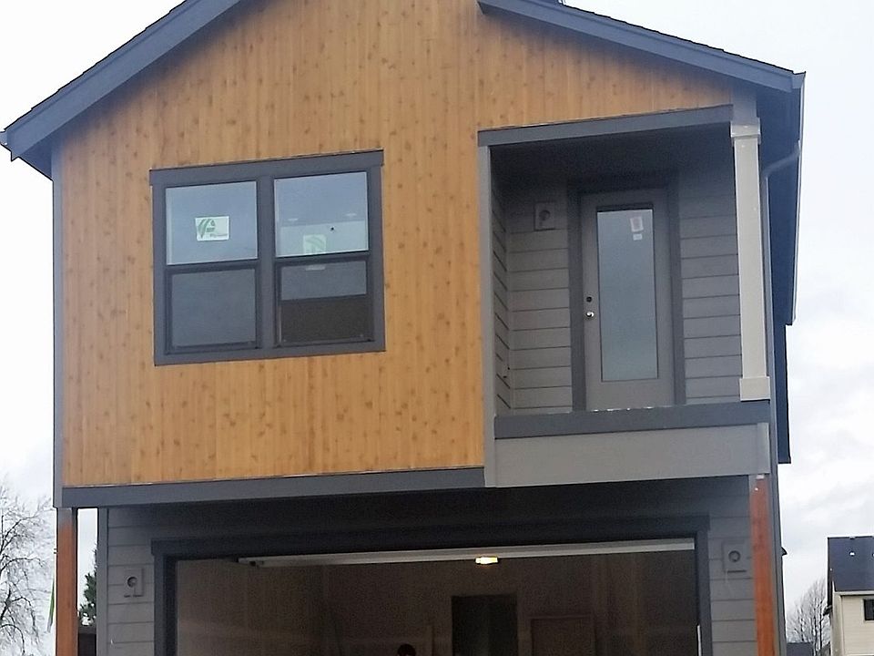 1st image of 15204 NE 107th St