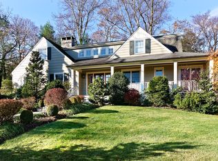 21 Martin Dale N, Greenwich, CT 06830