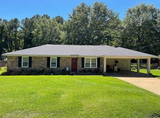6613 Clark St, Northport, AL 35473