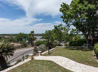 1002 Challenger, Lakeway, TX 78734